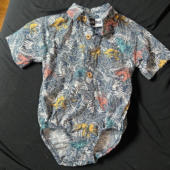 Dino collared button up onesie 🦕 NWOT - Picture 2 of 3